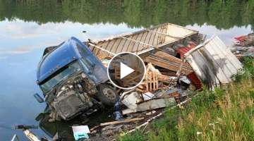 TOP 10 Idiot Truck Drivers Fails - Truck Crash Compilation - Extreme Dangerous Idiots Truck Fails