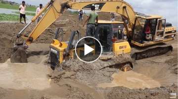 Big dozer stuck in deep sand - pull out deep stuck by excavator & dozer